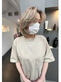 外国人風レイヤースタイル
