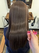 トランク(TRUNK) 酸性ストレートでダメージレスでサラサラヘア