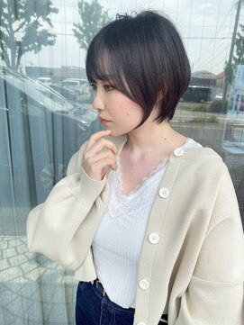 イーエス(E.S) しっかりまとまるショートボブ