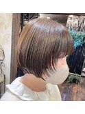 大人女子のマッシュボブ