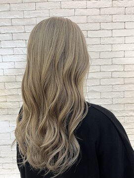 ヴァイブス(vibes) ミルクティーベージュ