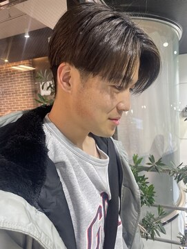 ヘアーアンドメイク ビス(HAIR&MAKE bis) さわやかセンターパート