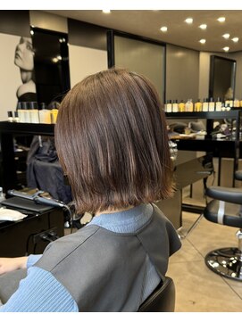 ハルキ ミナト ジャパン オオサカ(HARUKI MINATO japan OSAKA) くびれボブ 20代30代40代ヘア 小顔 大阪ボブ 梅田