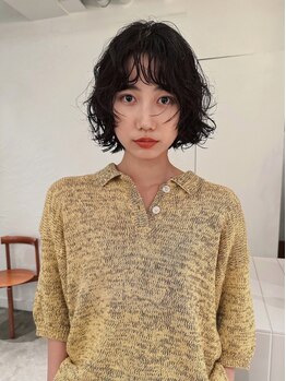シス(sisu)の写真/ナチュラルな中にもエッジのきいたパーマが大好評◎ダメージに合わせて薬剤を変えてるので髪の負担も軽減！
