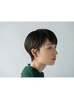 一人ひとりの髪質やクセを見極め、あなたに似合う髪型をご提案♪再現性の高いCUTで毎日のスタイリングも◎