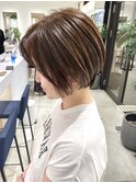 大人ショートボブ/白髪ぼかしハイライト/武蔵小杉/自由が丘