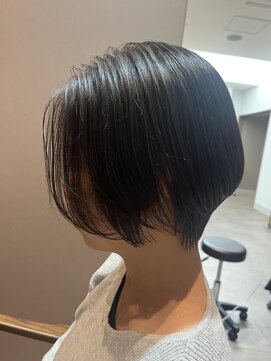 スーリール 小倉店(Sourire) ショート:ばっさりカット:年代幅広