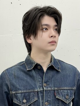 アーリー(Ali'i) 大人ヘア/センターパート/ツーブロック