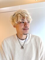 リノア 鵠沼海岸(LINOA)&nbsp;サーフカール／刈り上げセンターパート／リバースセンターパート