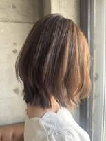 ヘアーアンドメイク ファット(Hair&Make PHAT)&nbsp;ナチュラルレイヤーカットナチュラルブラウン30代40代