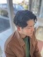 ムースユイット(mousse8) 色気抜群!大人のセンターパート×ニュアンスパーマ。