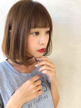 ロンド 表参道店(Lond) 【津賀雅也】小顔可愛いミニマムボブで3Dカラージグザグバング