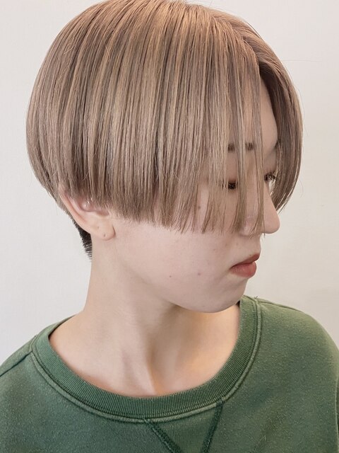 【ハンサムショート×ハニーベージュ】ヘアスナップ・山下