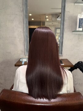 エスト(est) ピンクブラウン/ストレート/艶髪/髪質改善/新宿/西新宿