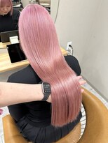 シカ 神戸三宮元町店(Cica)&nbsp;ピンク　ハイトーン　ダブルカラー　ブリーチ　ケアブリーチ