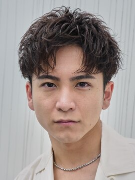 テン 心斎橋(tenn.) 心斎橋センターパートニュアンスパーマフェザーショート緩め色気