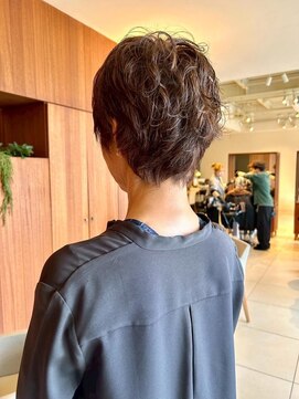 お手入れ簡単ショートパーマ