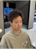 スパイキーショート　スパイキーパーマ　ツイストパーマ　眉毛
