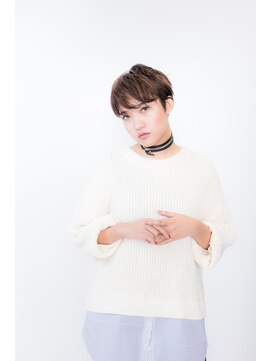 ボンヌーベル 【Bonne Nouvelle】ラフ束感×無造作くせショート