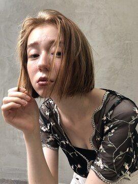 アスター(astar) 【Astar】切りっぱなしハイトーンボブ