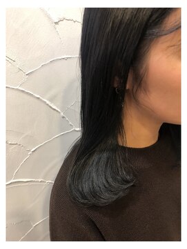 アン(Hair make un) #アッシュブラック　#暗染め