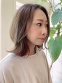 スヌープ(Snoop)&nbsp;インナーカラーにモーブピンク。ベースは、明るめの淡いカーキ