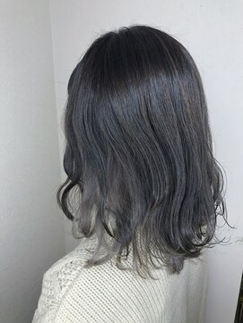 フロート 小阪店(float) グレーカラー_小顔,オリーブカラー,ハイライトカラー