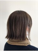 ベージュカラー×【切りっぱなしボブ】×10代20代