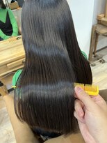 ジーニー(GeeNY)&nbsp;プレミアム髪質改善トリートメントで自分史上最高の髪質に！