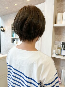 キャアリー(Caary) 福山市美容室Caary人気 似合わせ柔らかショートスタイル