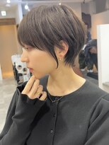 ビュー フクオカ(VIEW FUKUOKA)&nbsp;モードに大人可愛いダークアッシュイメチェンショートボブ