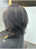 ゆるめの外ハネパーマスタイル