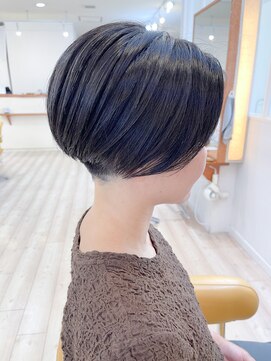 モリオ フロム ロンドン 成増店 【morio成増/児玉】 刈り上げ2ブロックショート 黒髪