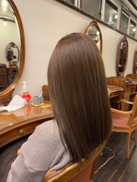 ワイエスパーク 代官山店(Y.S.PARK) サラ艶ストレートヘア