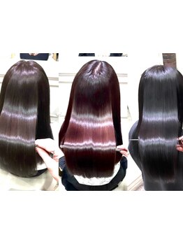 【髪質改善ストレート+最新3stepTr\8900】クセが気になる季節もお手入れが楽に♪tr付クーポンでケアも◎