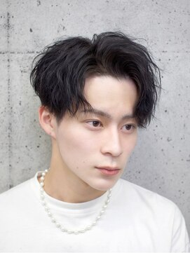 エデアンルクラ 下通(EDEAN Leclat) 熊本メンズパーマ センターパート ツイストスパイラル MEN'SHAIR