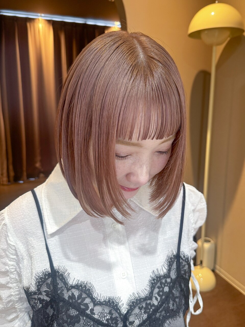 ピンクベージュ/ブリーチ/表参道/原宿/透明感ボブ