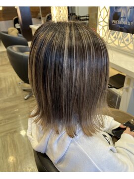 ヘアメイク サンサーラ 志度店(Hair Make SAMSARA) ナチュラルコントラストバレイヤージュ