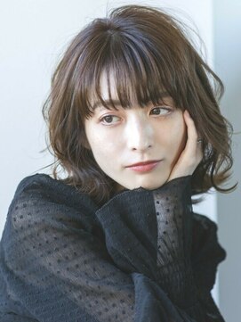 エミュ 表参道 青山(emu) 【emu井上信洋】大人かわいいウェーブミディアムボブ【エミュ】