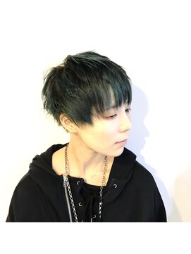 プランクスター(prankster) [prankster]ブラック&グリーンのざくざくショートスタイル