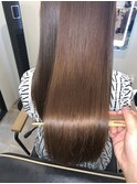 プラチナミネコラストレート