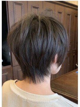 シャル 新百合ヶ丘(shalu) 縮毛矯正で作るナチュラルショート