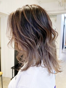 アイティー バイ アルバム 中野店(IT by ALBUM) ハイライトグラデーショングレージュ_ ローライト_ba285711