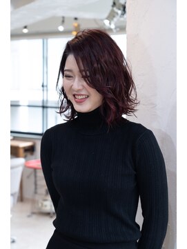 ロストシティ 横浜(LOST CITY) 赤髪のボブ