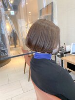 ラフ フロム ガーデン(Laf from GARDEN)&nbsp;【脱白髪染め】シアブラウン前下がりボブ40代ヘアスタイル