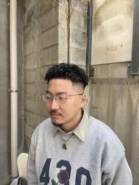 ウェルネス(Wellness) メンズ、パーマ、スパイラルパーマ22