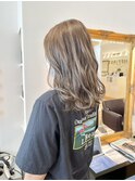 ハイライトグレージュ