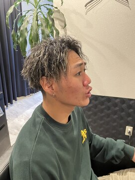 hair salon 華化 ツイストメッシュ