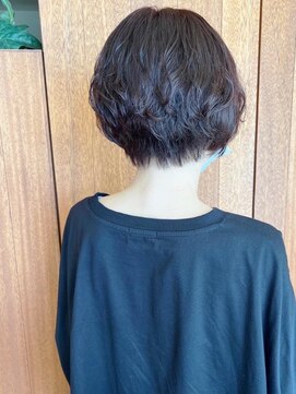 トップヘアー アヴェニュー 刈谷(TOPHAIR Avenue) 触れるたび表情が変わるパーマスタイル/ボブパーマ