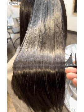 ヘアーナシッブ(hair nasib) 髪が鏡のようなピカ艶